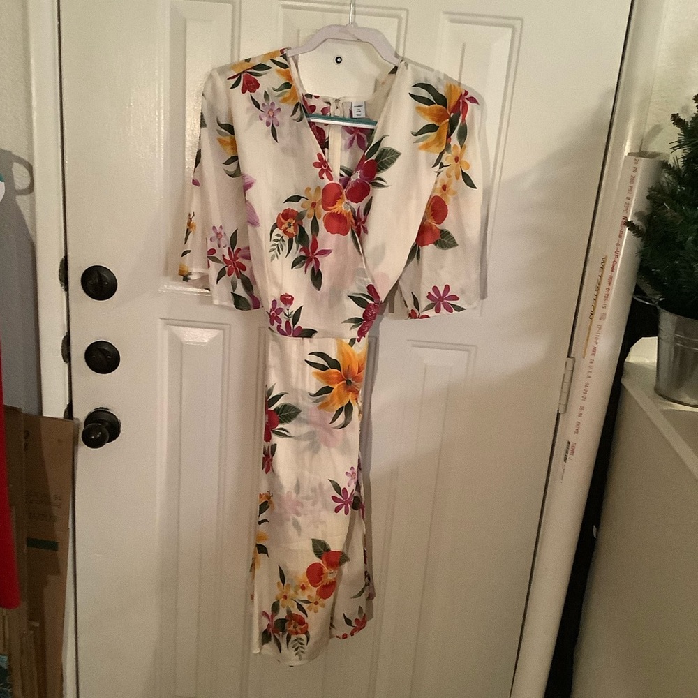 Old Navy summer wrap dress